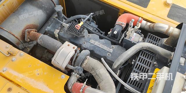 发动机整体俯视（整机外观）