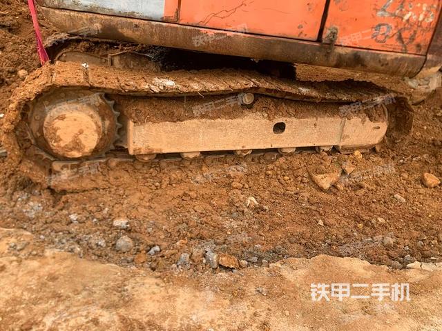 单侧履带整体（整机外观）