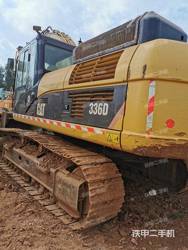 整机右后45°（整机外观）