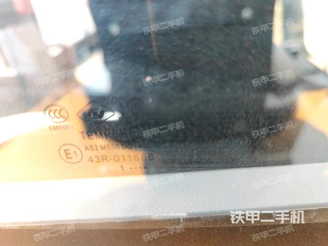 后窗玻璃角標(biāo)（駕駛室部分）