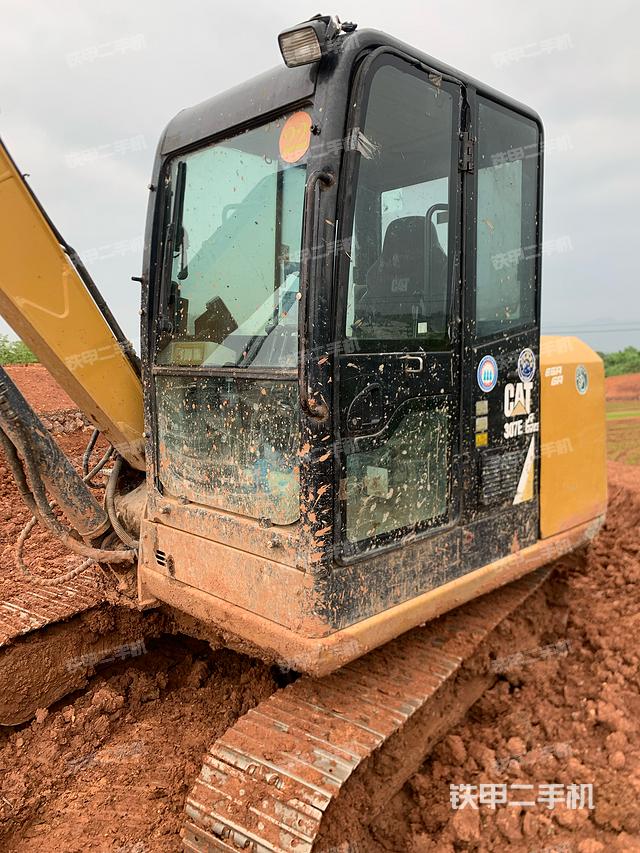 卡特彼勒CAT®305.5E2 小型液压挖掘机