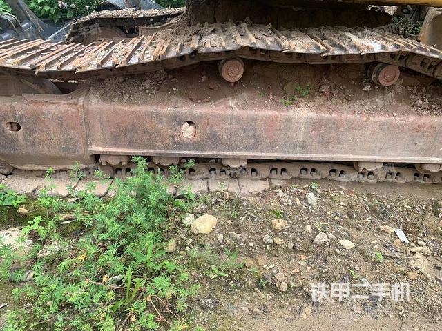 单侧履带整体（整机外观）