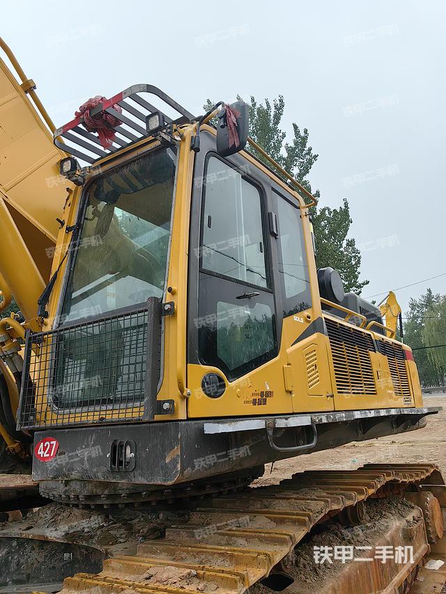 驾驶室整体（整机外观）