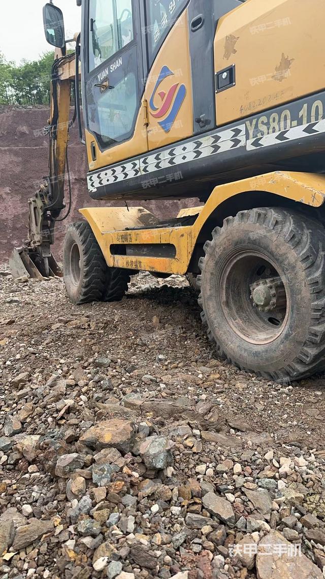 单侧履带整体（整机外观）