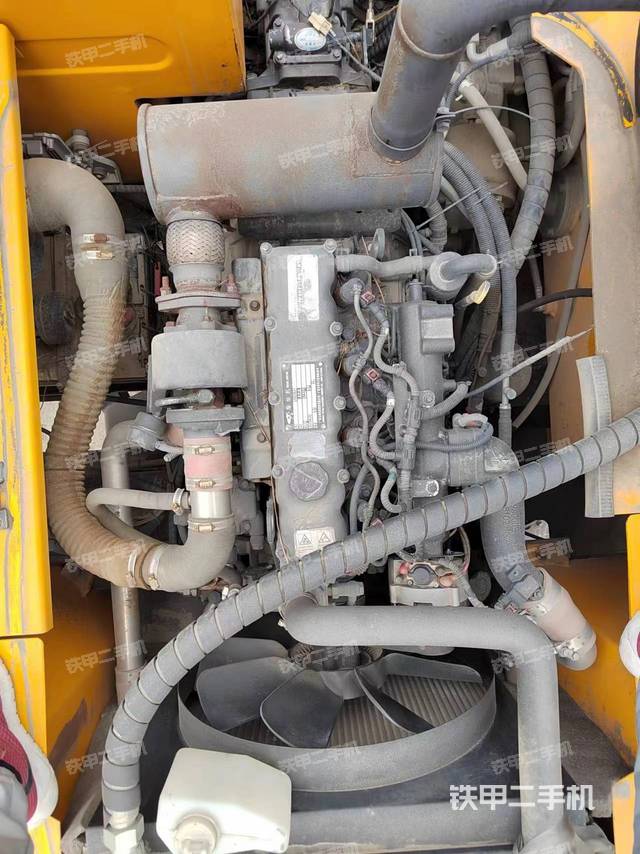 发动机整体俯视（整机外观）