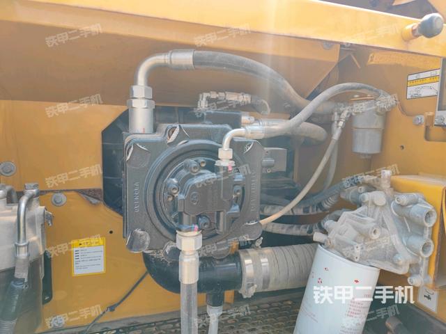 液壓泵室（大件艙室）