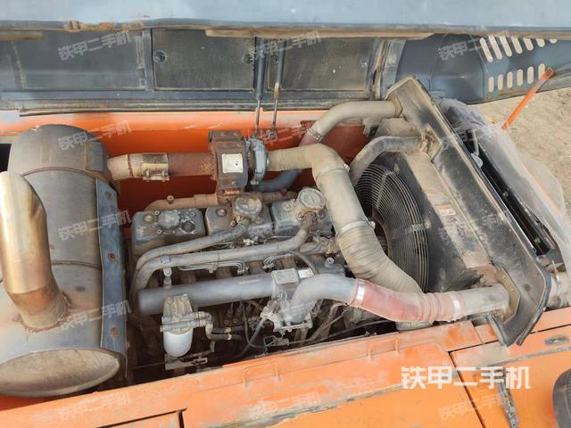 发动机整体俯视（整机外观）