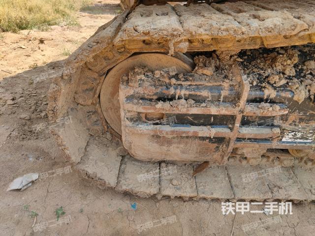 左導(dǎo)向輪（行走機(jī)構(gòu)）