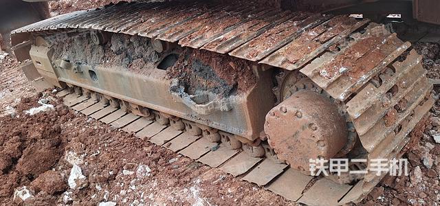 单侧履带整体（整机外观）