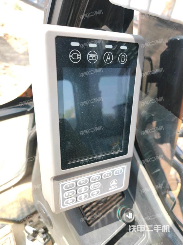 顯示屏?（駕駛室部分）