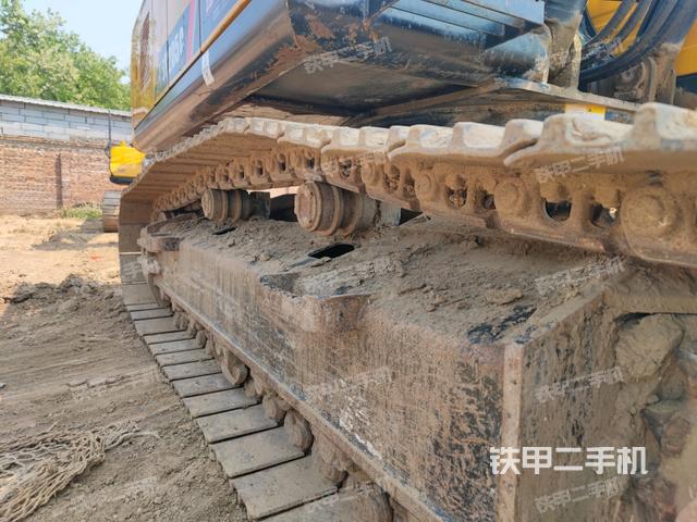 右導(dǎo)向輪（行走機(jī)構(gòu)）