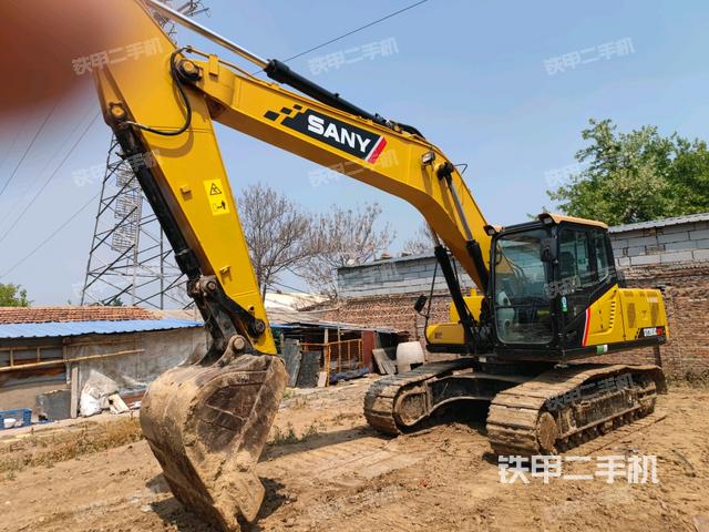 三一重工SY205C挖掘機