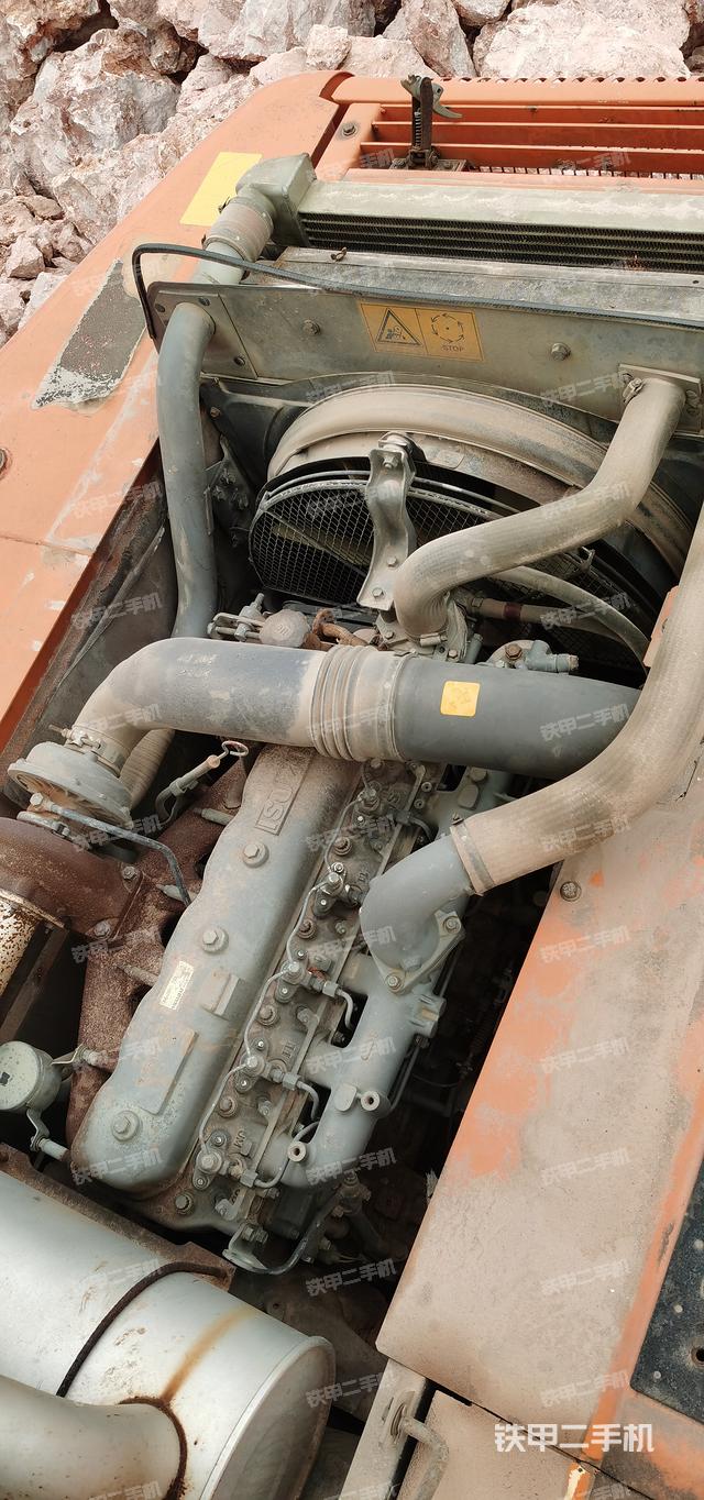 发动机整体俯视（整机外观）