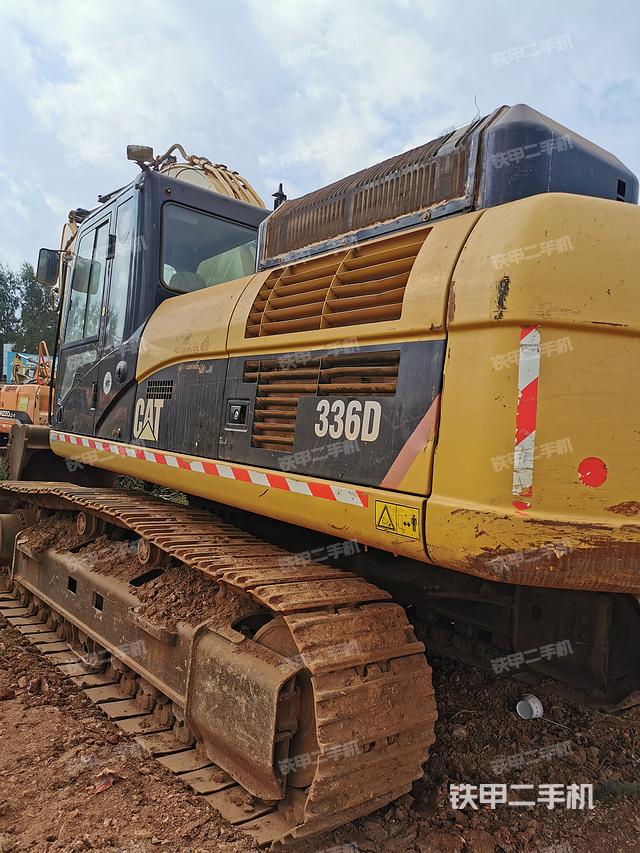 驾驶室整体（整机外观）