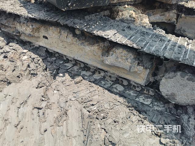 单侧履带整体（整机外观）