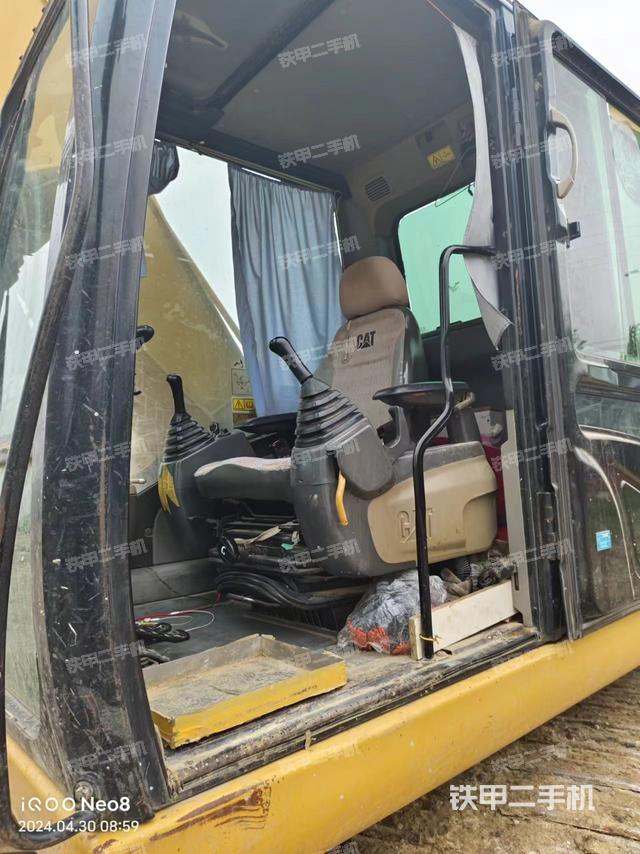 驾驶室整体（整机外观）