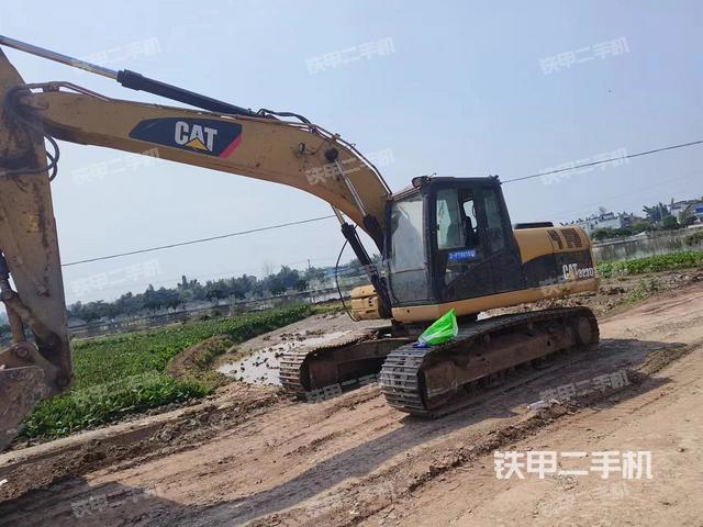 卡特彼勒323DL挖掘机