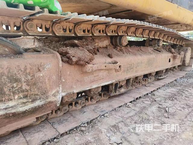 单侧履带整体（整机外观）