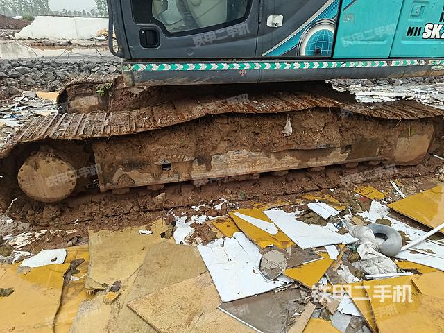 单侧履带整体（整机外观）