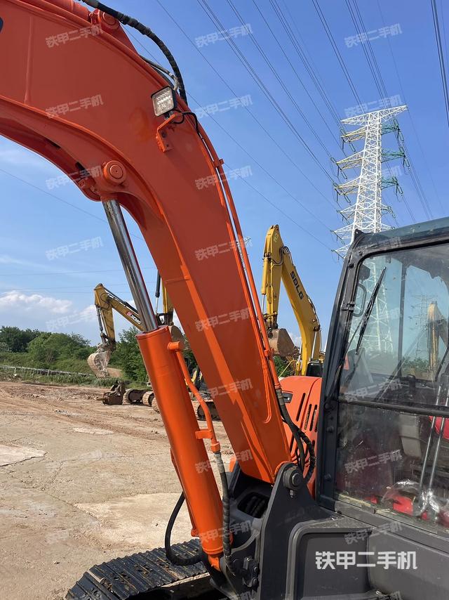 鏟斗右后整體（工作和回轉裝置）