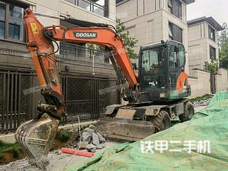 江苏-镇江市二手斗山DX60W-9C挖掘机实拍照片