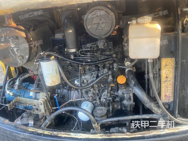 发动机整体俯视（整机外观）