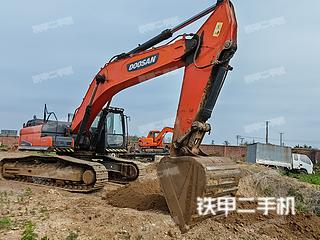 青岛斗山DX380LC-9C挖掘机实拍图片