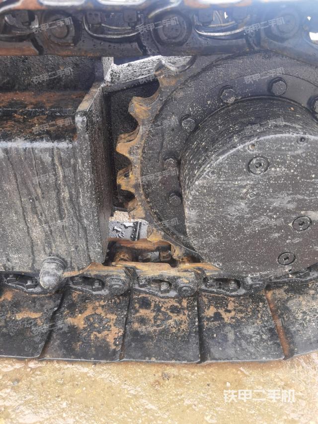 左驅(qū)動(dòng)輪（行走機(jī)構(gòu)）