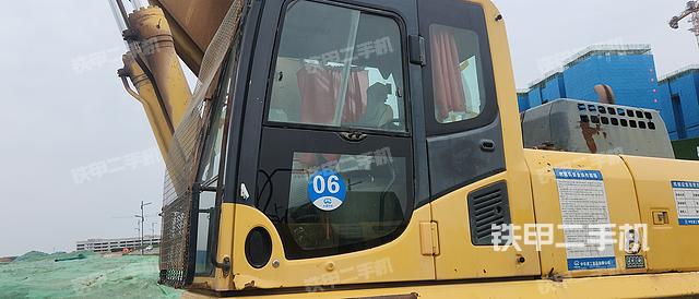 驾驶室整体（整机外观）