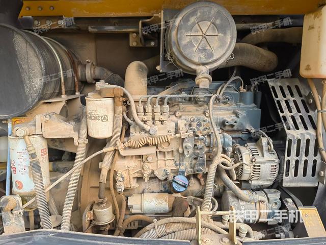 发动机整体俯视（整机外观）