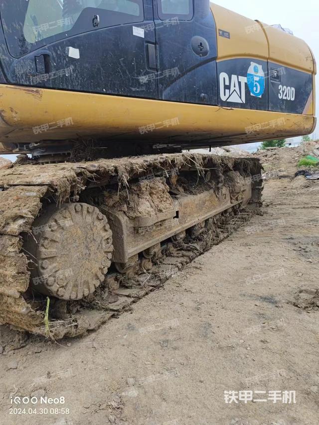 单侧履带整体（整机外观）