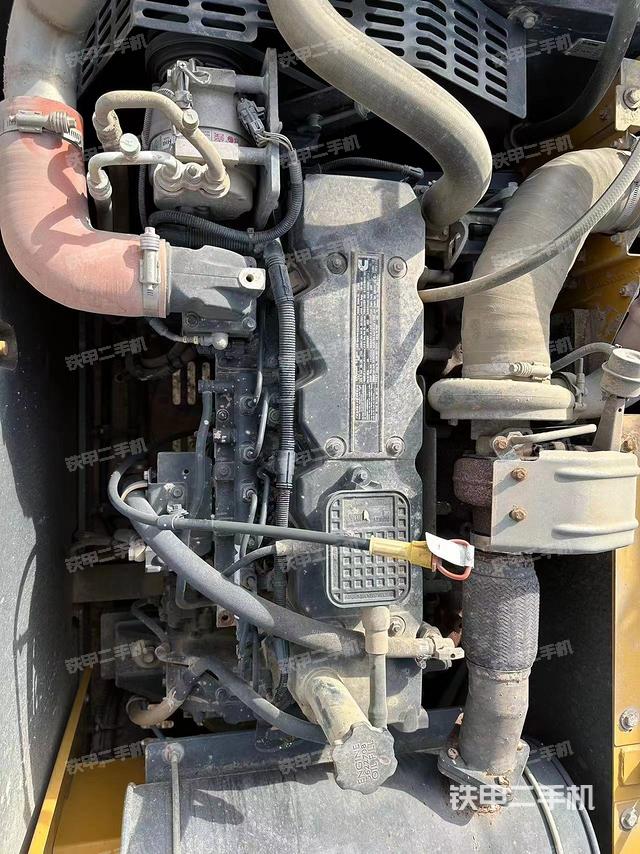 发动机整体俯视（整机外观）