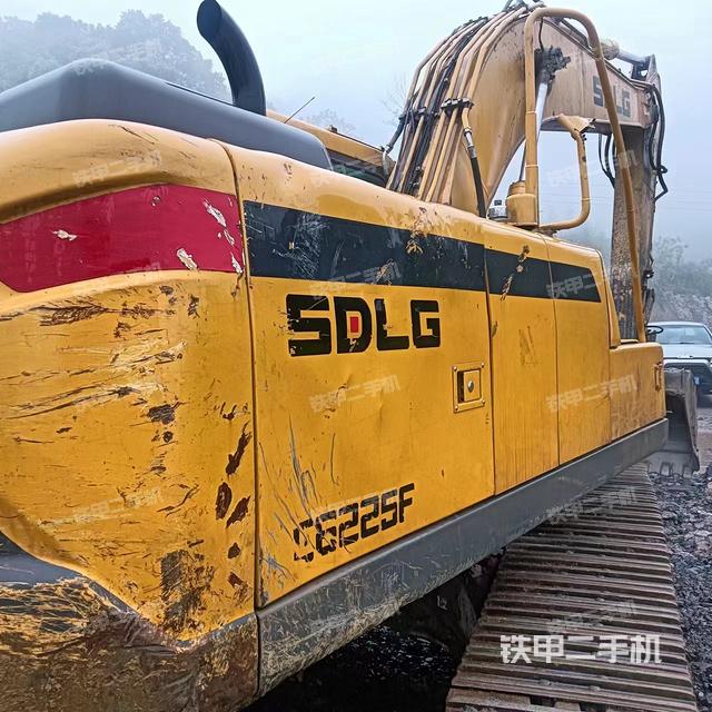 整机右后45°（整机外观）