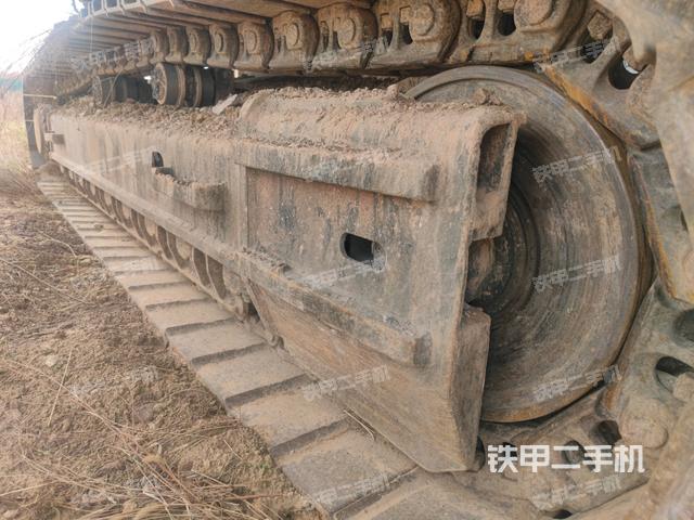 右側(cè)履帶整體（行走機構(gòu)）