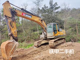 广州徐工XE215D挖掘机实拍图片