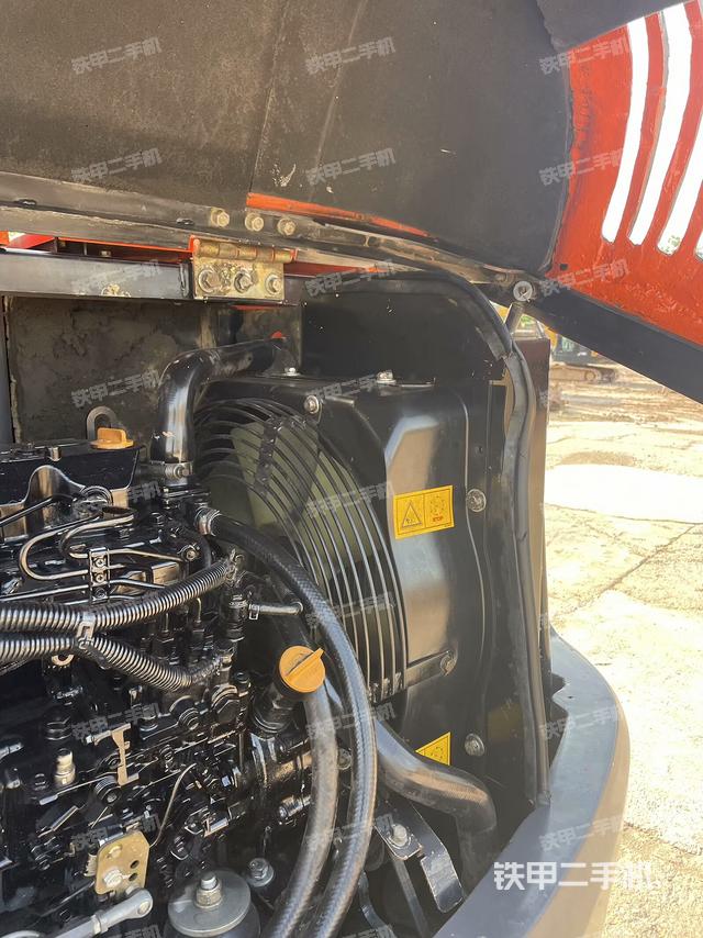 水箱+風扇特寫（上車部件）