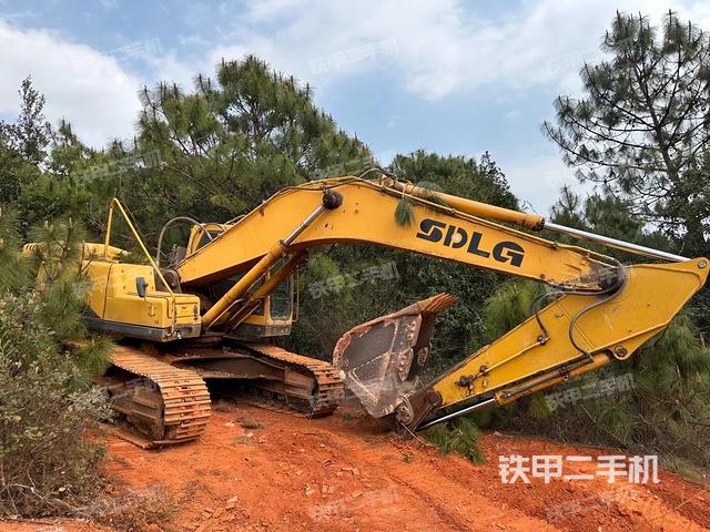 单侧履带整体（整机外观）