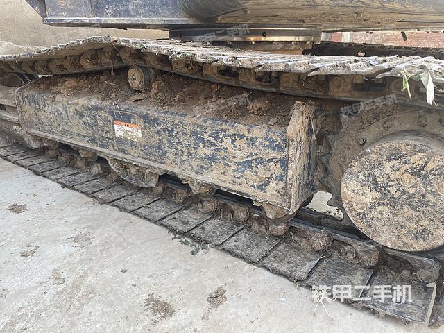 单侧履带整体（整机外观）