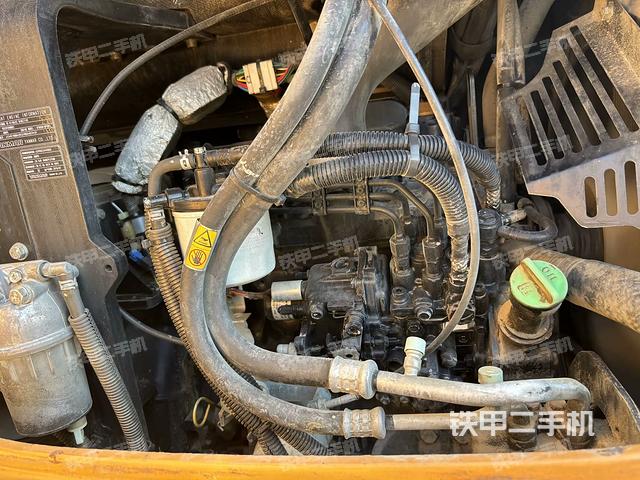 发动机整体俯视（整机外观）