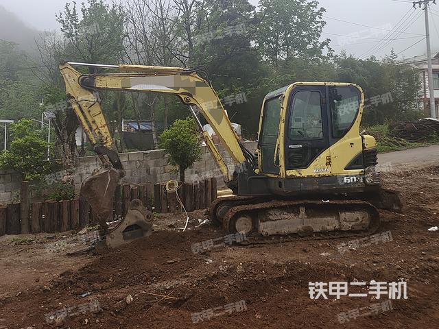 现代R60-9挖掘机