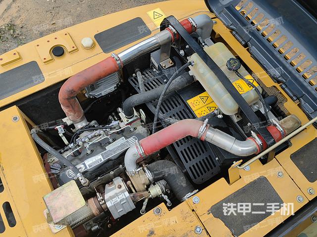 发动机整体俯视（整机外观）