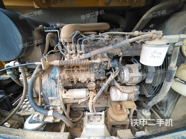 发动机整体俯视（整机外观）