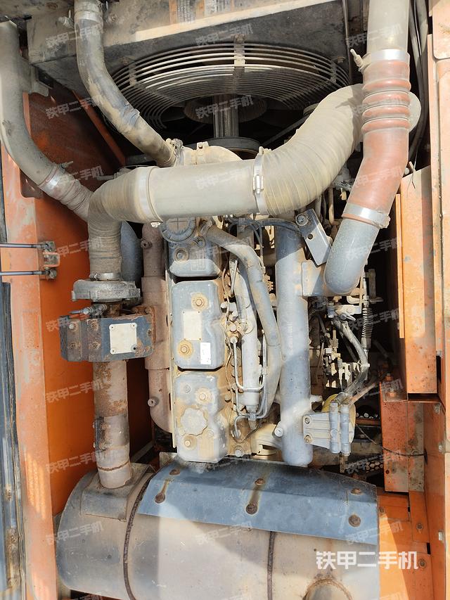 发动机整体俯视（整机外观）