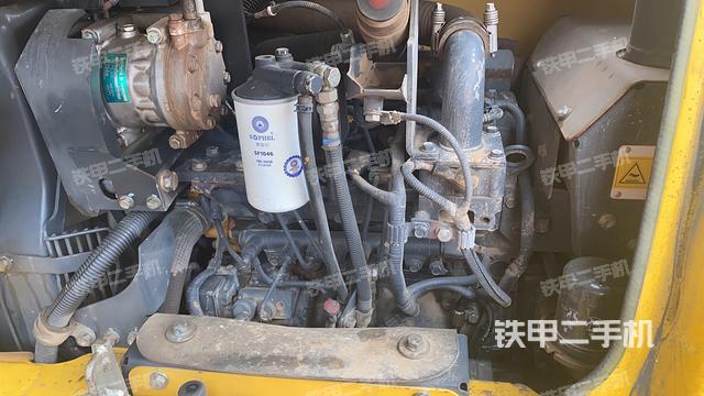 发动机整体俯视（整机外观）