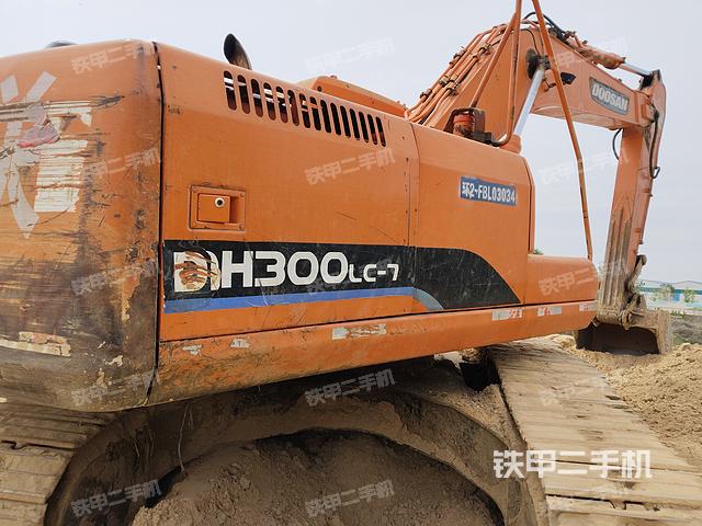 整机右后45°（整机外观）