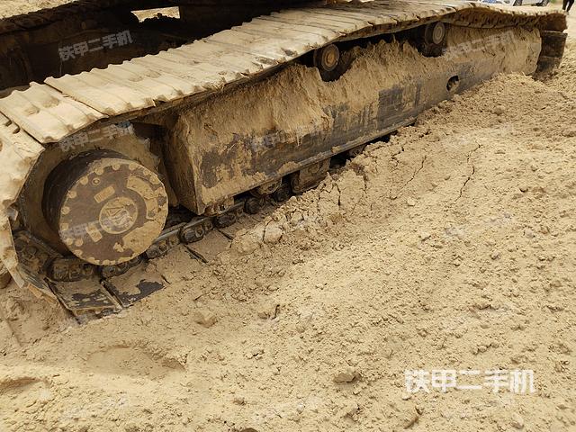 单侧履带整体（整机外观）