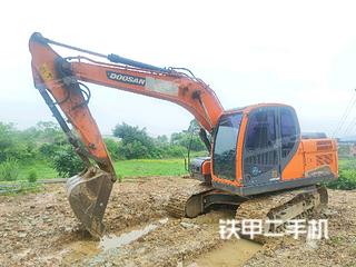 济南斗山DX130-9CN挖掘机实拍图片