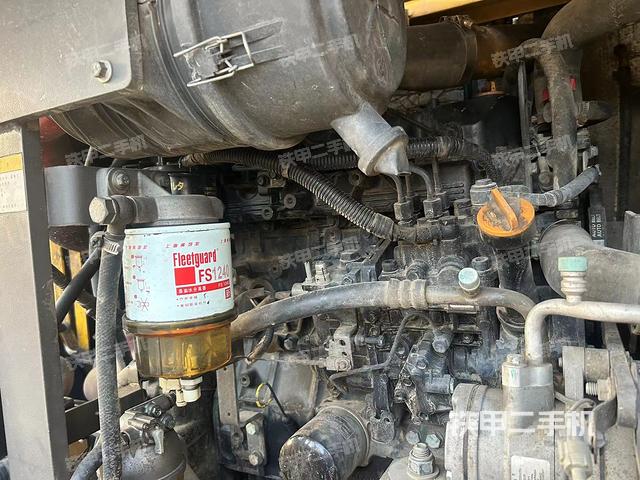 发动机整体俯视（整机外观）