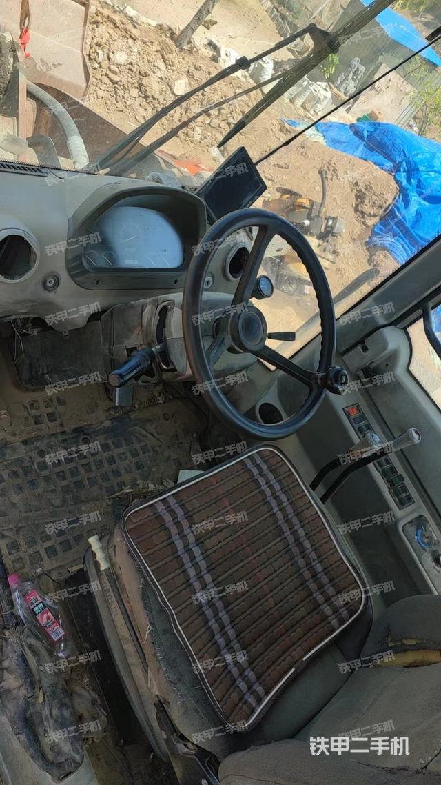 驾驶室操作台（整机外观及大件）