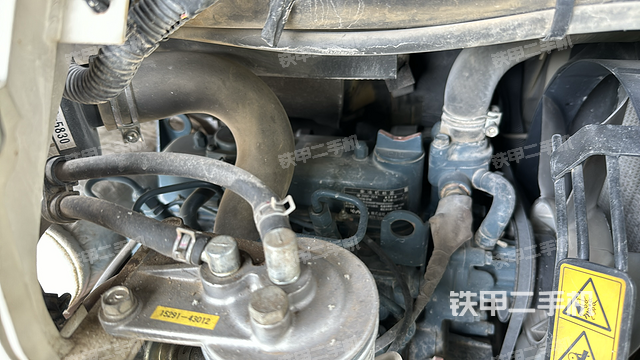 发动机整体俯视（整机外观）